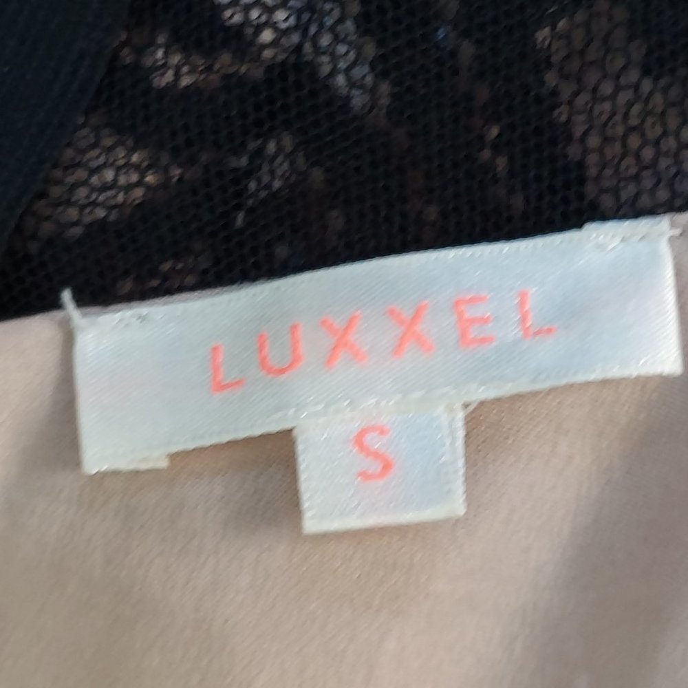 Luxxel Floor length Body Con Low cut, Sheer Evening Gown, Black, Small - Picture 8 of 16